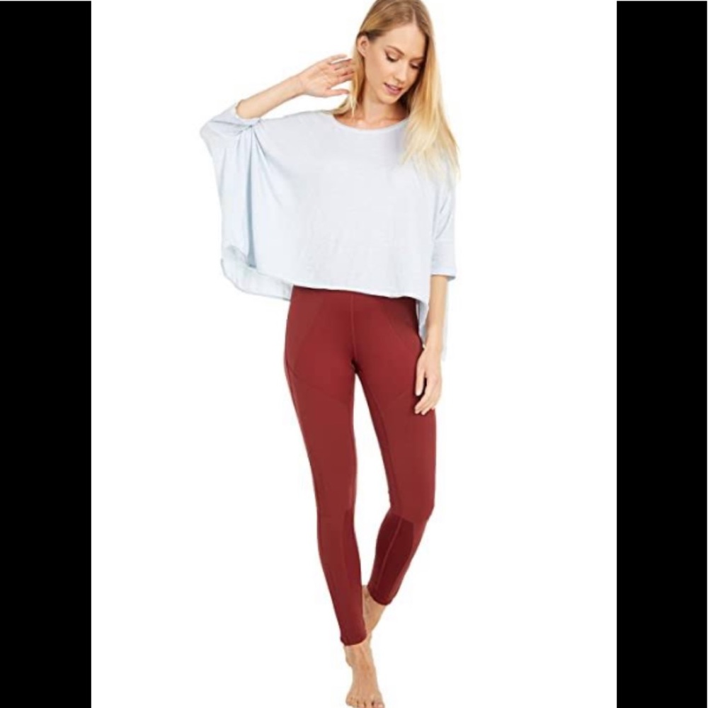 $118 NWT! Free People Movement Born to Run Leggings burgundy mahogany Medium